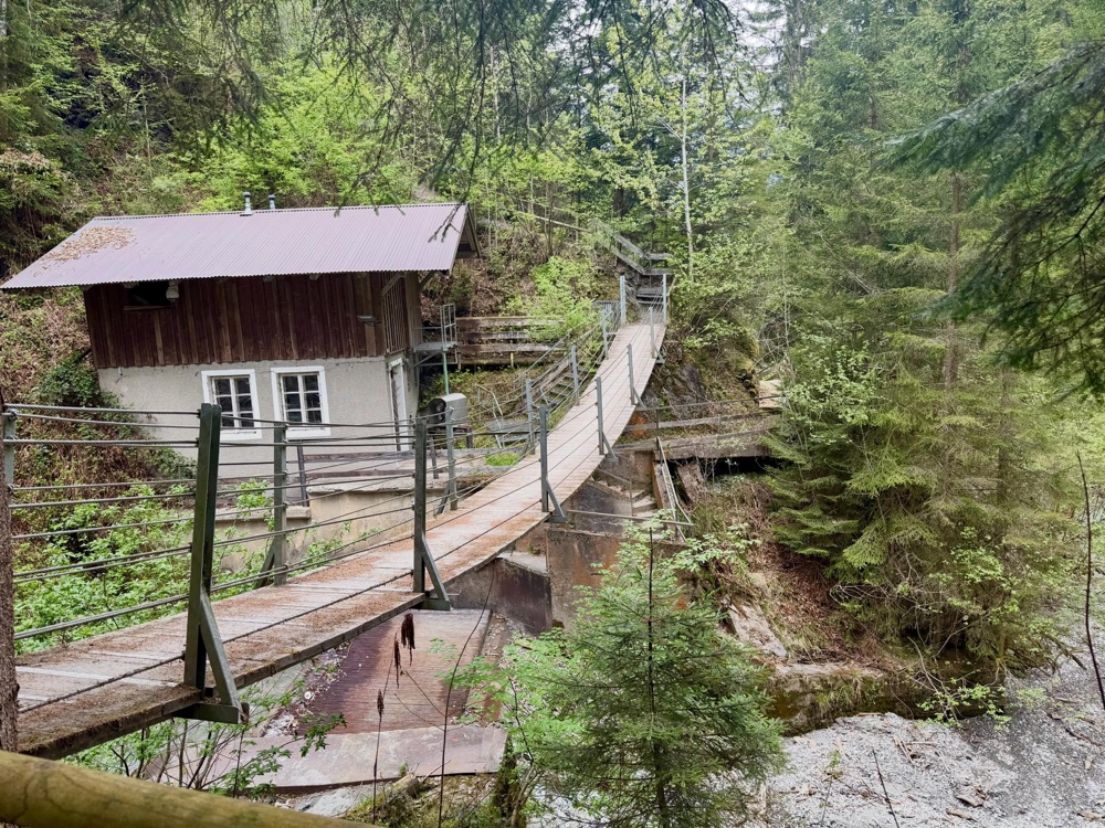 Landschaft bei Weer in Tirol
